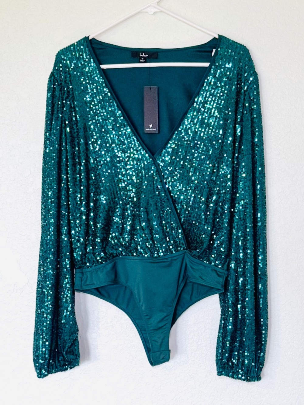 Lulus Never Ending Glam Bodysuit M Emerald Sequin Long Sleeve Wrap Party New